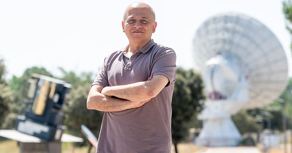 Pedro García Lario, astrónomo: «En los eclipses se te ponen los pelos de punta y muchos lloran de emoción»