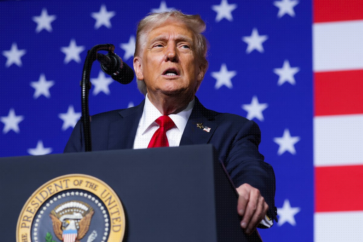 Trump autoriza envio de tropas para Chicago após juíza bloquear envio para Portland