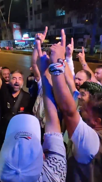 Filistin Konvoyu'na katılan Fransız aktivist Müslüman oldu