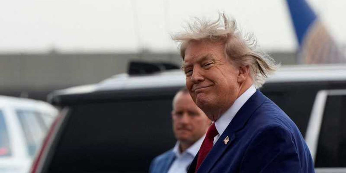 That squirrel on Trump's head