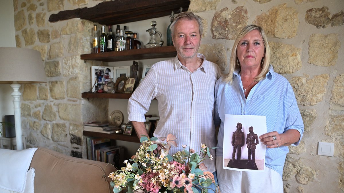 TÉMOIGNAGE. "Notre fils disparaît pour la seconde fois" : dans le Gers, un couple cambriolé lance un appel pour retrouver la sculpture de leur fils décédé