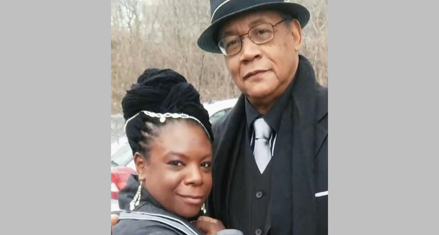 Homeless Woman Sleeping on Late Husband’s Grave Visited by an ‘Angel,’ with a Tiny Home