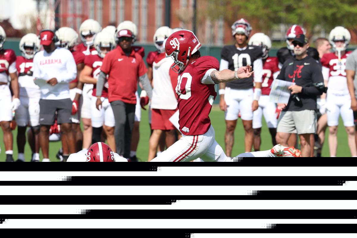Alabama Kicker Named to Lou Groza Award Watchlist