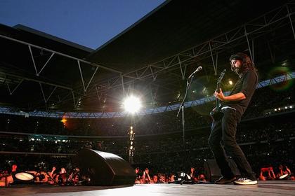 From Nirvana to Foo Fighters: Dave Grohl’s Solo Beginnings