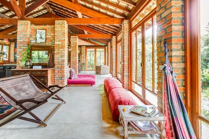 Comment on Airbnb hosts Africa Travel Summit this October by sex