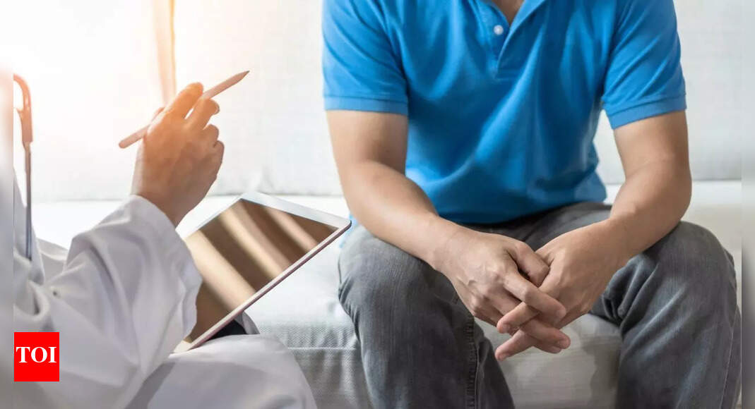 Menopause and male fertility: Do men have a reproductive expiry date too?