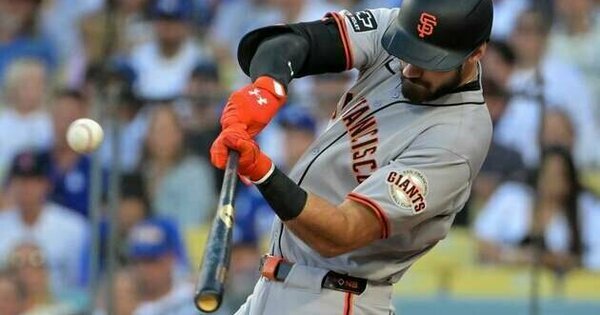 Giants, with faintest wild-card hopes, in must-win situation vs. Dodgers