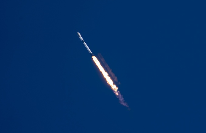 SpaceX West Coast launch surge continues with Starlink mission