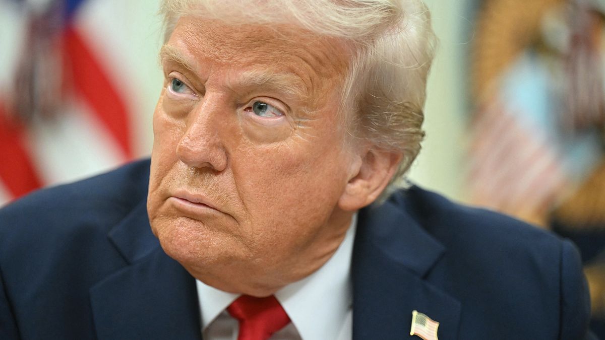 Gli Usa entrano ufficialmente in shutdown | Trump: "Ci saranno licenziamenti di massa"