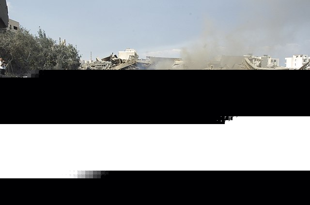 Israeli Tanks Advance Deeper Into Gaza City as World Leaders Recognize Palestinian Statehood
