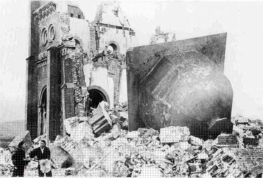 6 Agosto. Giorno del ricordo di Hiroshima. Le strade per un mondo senza armi nucleari. Il peso della storia e l’incubo dell’atomo: dalle ceneri del 1945 alle responsabilità del presente (Laura Tussi)