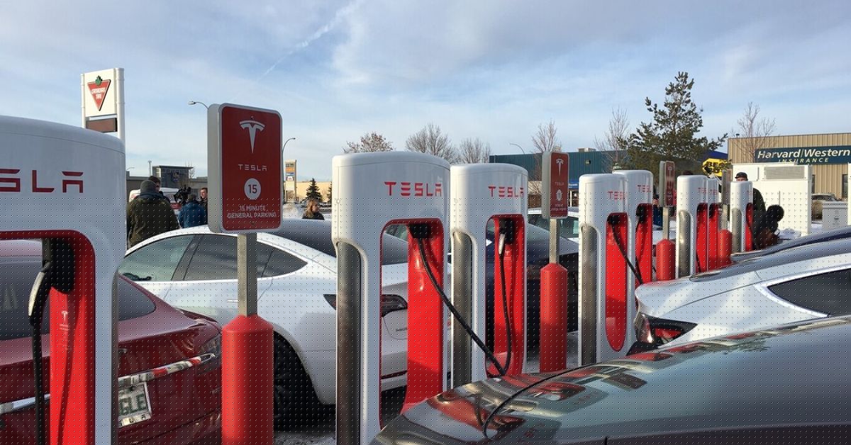 Siete de cada diez compradores de coches eléctricos desconocen las ayudas para ahorrar hasta 4.500 euros