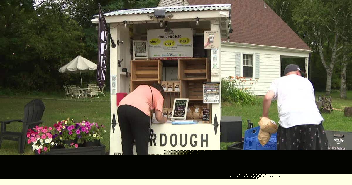 Greendale zoning debate, park bread stand at center of discussion