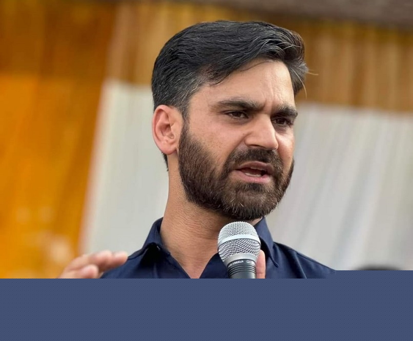 PDP’s Para Hits Out at Giriraj Singh Over ‘Terrorist’ Remark on Mehbooba