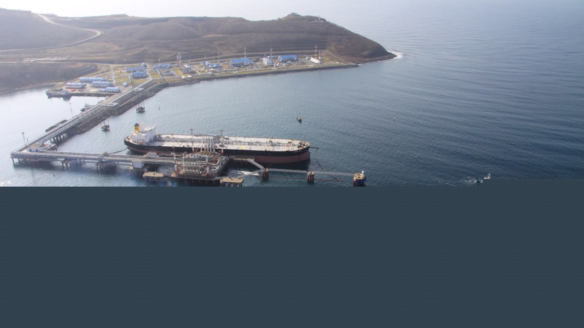 Russian Crude Exports Drop to Lowest Since May