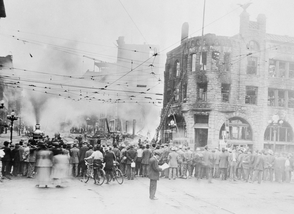 Today in History: October 1, Bombing of newspaper offices kills 21