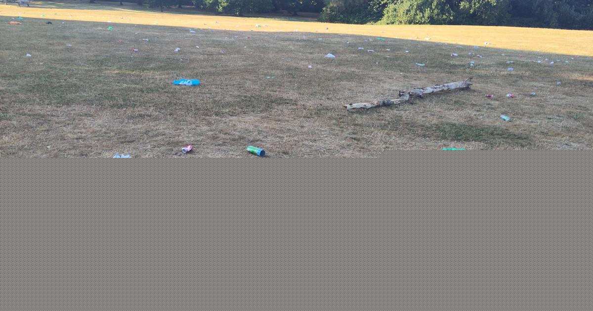 Private school pupils leave Oxford park in mess after celebrating end of term