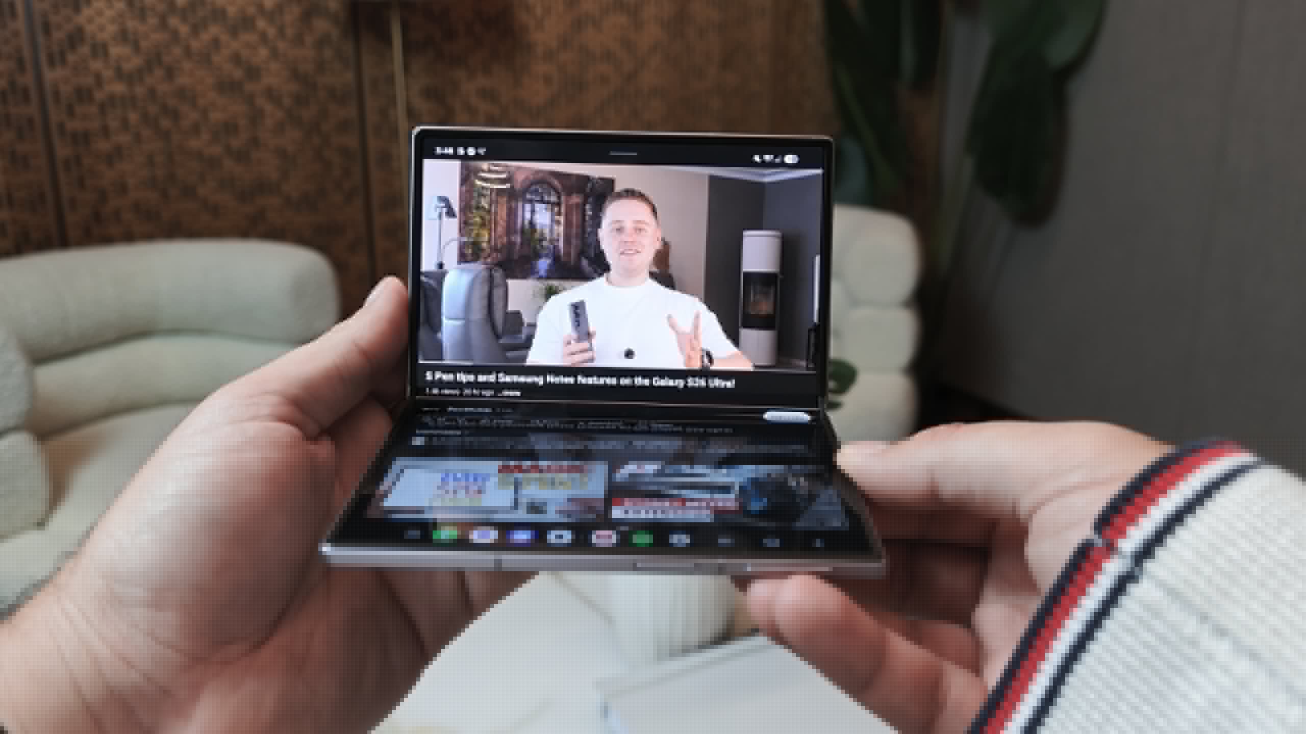 From a Flip to the Galaxy Z Fold 8: This is my wife’s biggest frustration