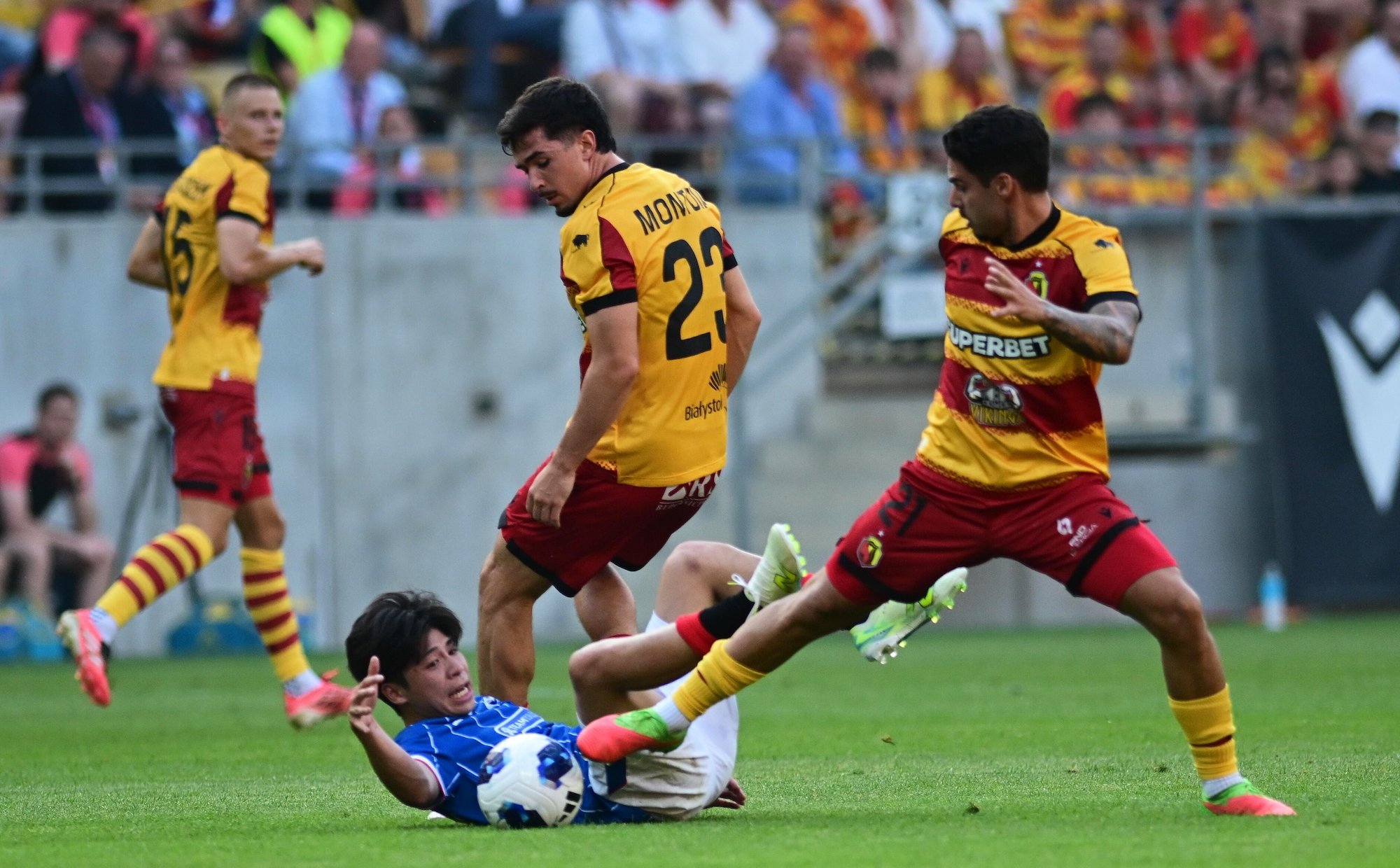 Jagiellonia pokonała słynnych Rangersów. Wyniki el. Ligi Europy i Konferencji