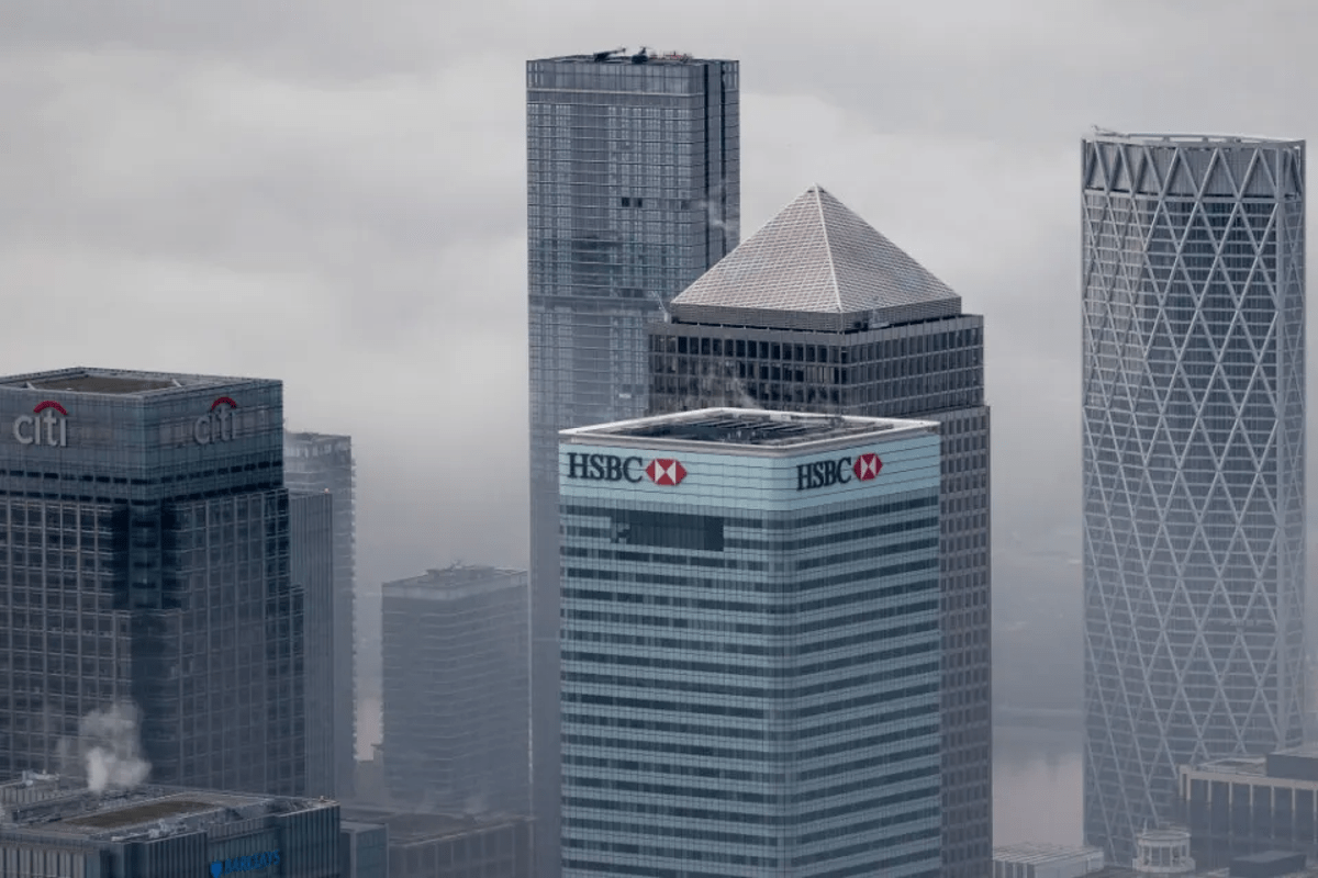 Net zero banking group abandons operations after member exodus