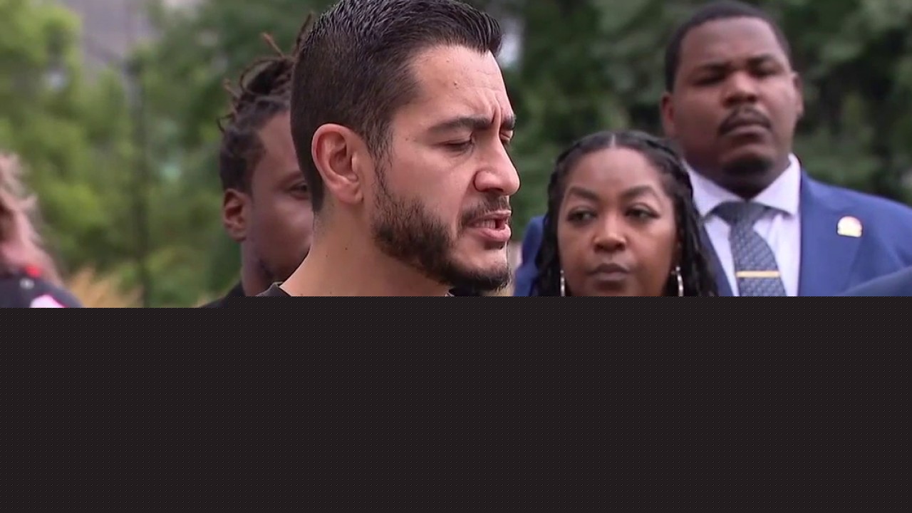 El-Sayed makes closing pitch to voters in Detroit