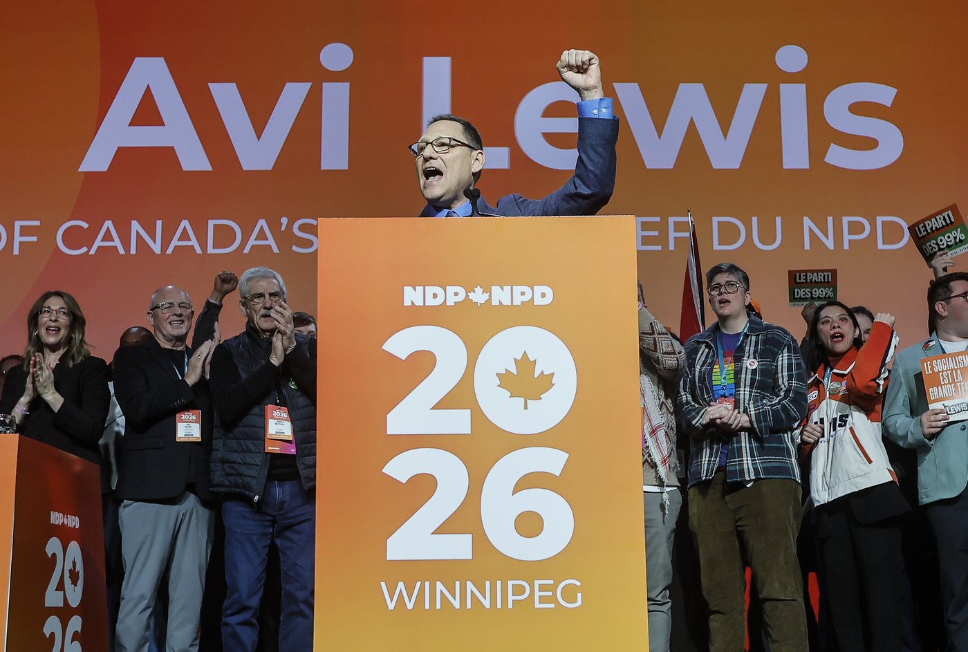 NDP quarterly fundraising dips but individual donors are giving more