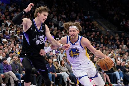 ‘We were steps behind on every action’: Jazz’s season-long defensive issues continue in loss to Warriors