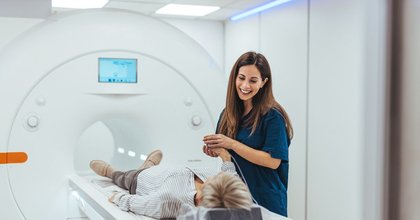Patient 'waiting a month' for urgent NHS scan turns to radiologist-founded site