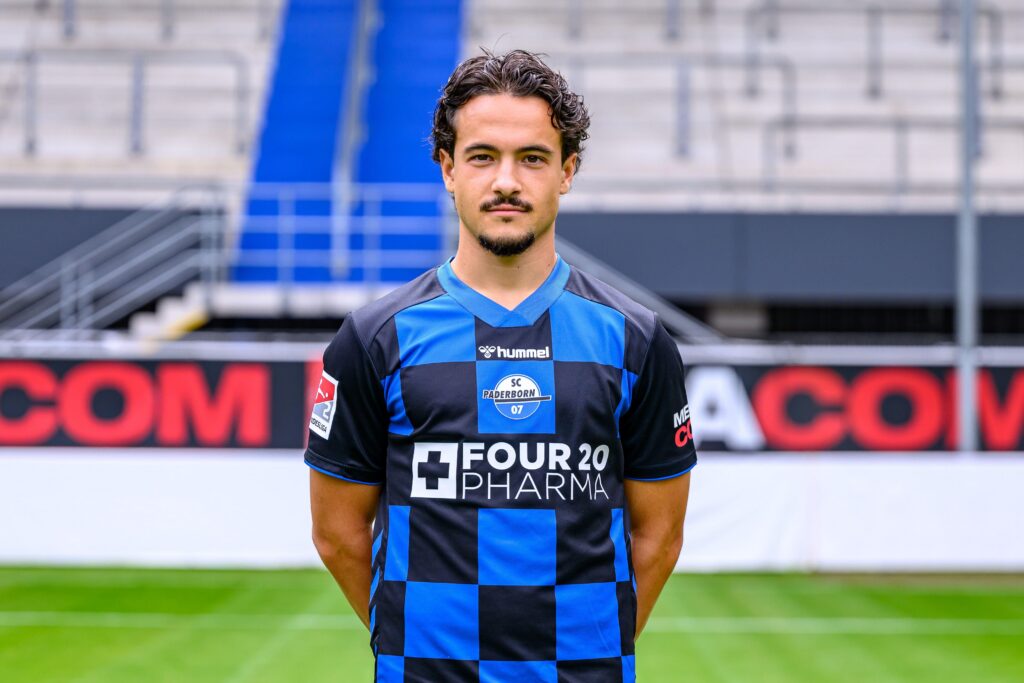 Comment on Mika Baur Celtic Move ‘Close’ by Jack