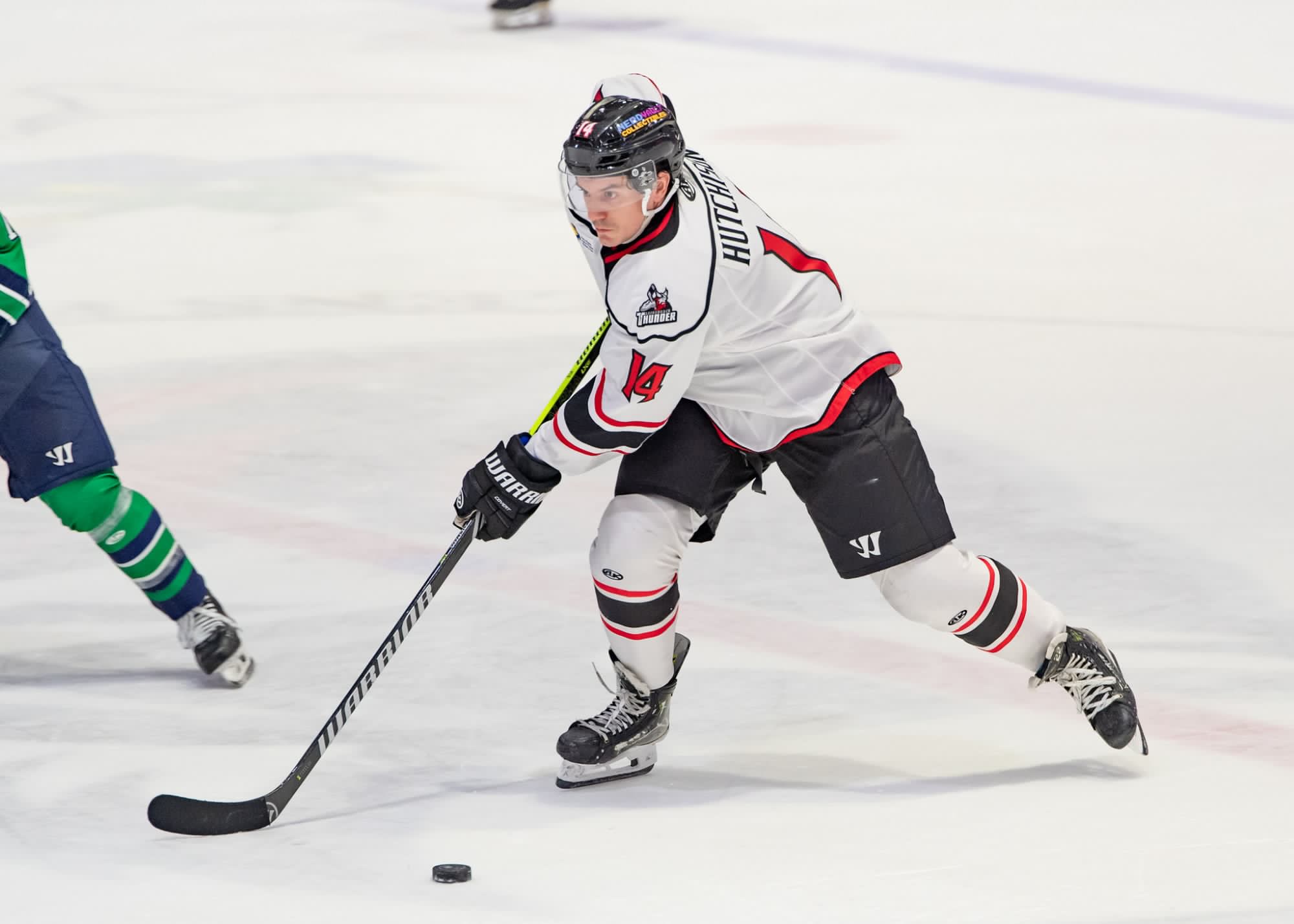 ECHL: Thunder re-sign blue liner Hutchison