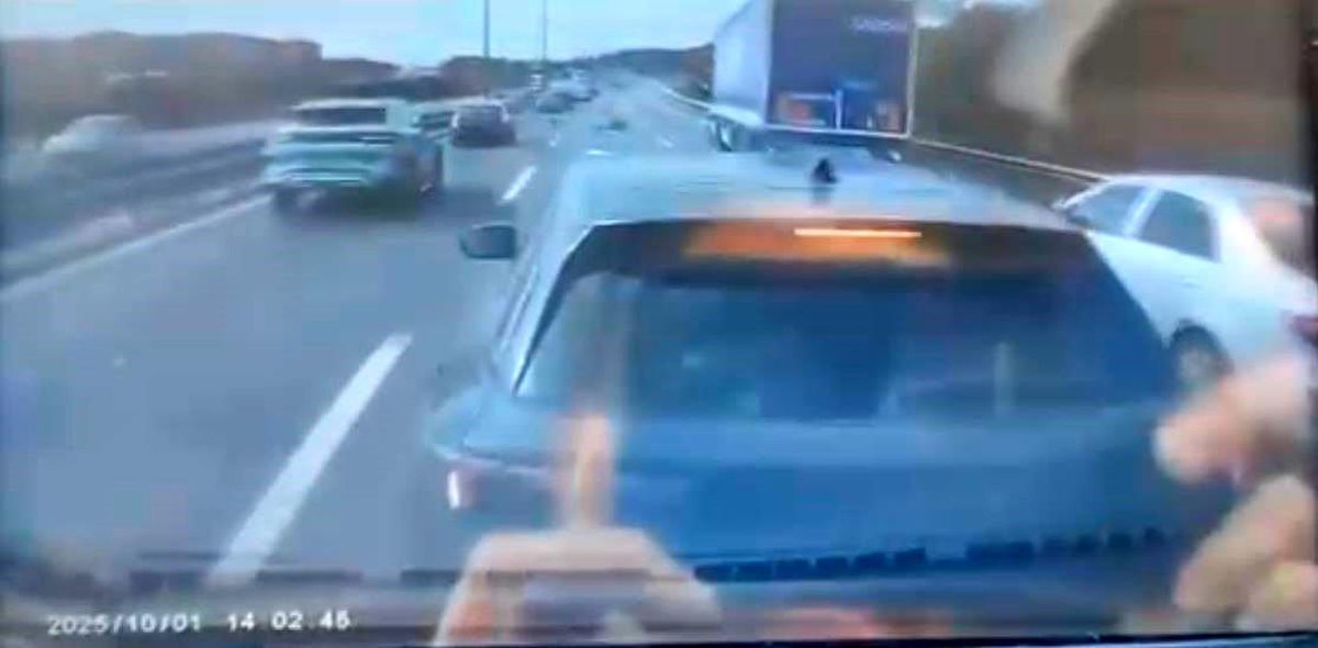 Başakşehir'de Motosikletli, Zincirleme Kazaya Neden Oldu