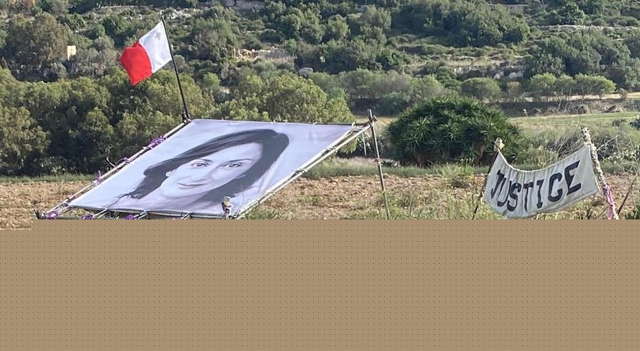 Momentum calls for investigations into anyone implicated by Fenech trial evidence