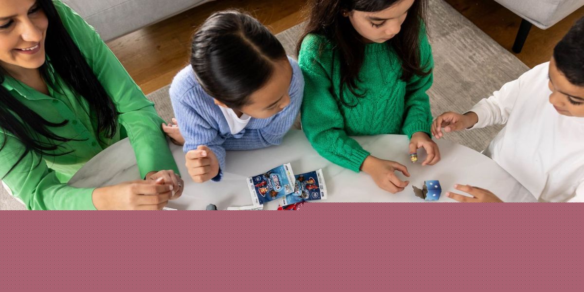 How are schools reacting to playground conflict over Ooshies?