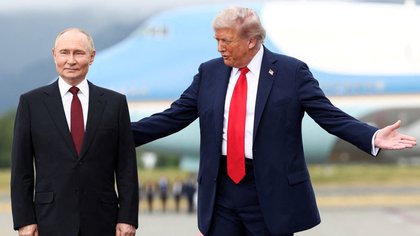 Rendkívüli bejelentést tett Trump: Putyin megígérte a bombázások leállítását