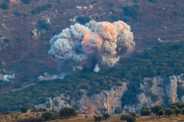Terrorist ‘israel’ Executes Explosive Strikes in Southern Lebanon