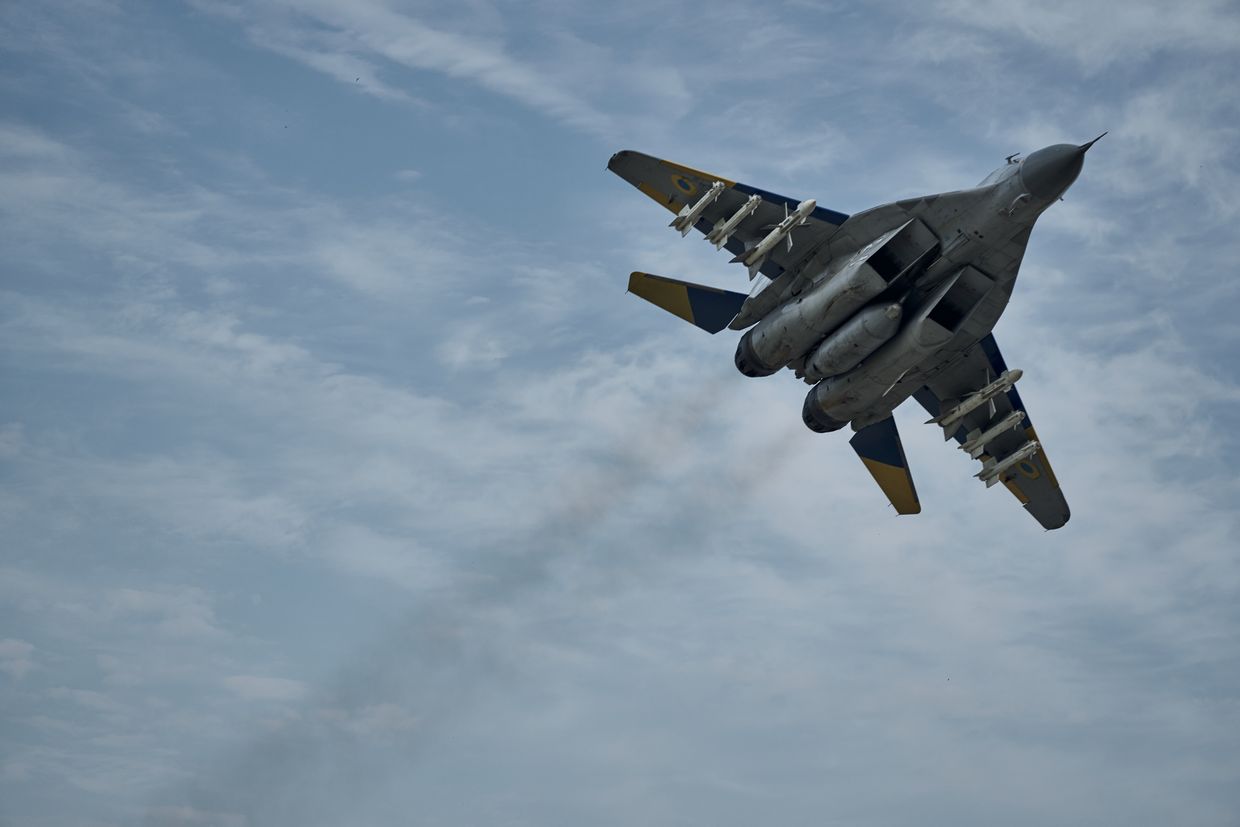 Ukrainian MiG-29 fighter jet crashes during combat mission in Odesa, pilot safe