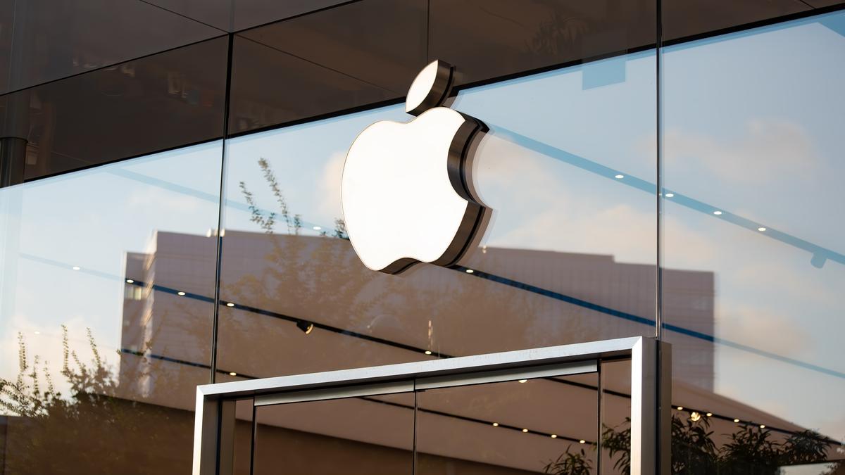 Susul Nvidia, Valuasi Apple Tembus Rp 90 Kuadriliun