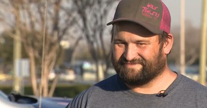 Tow truck driver helps save man from icy water in Seagoville