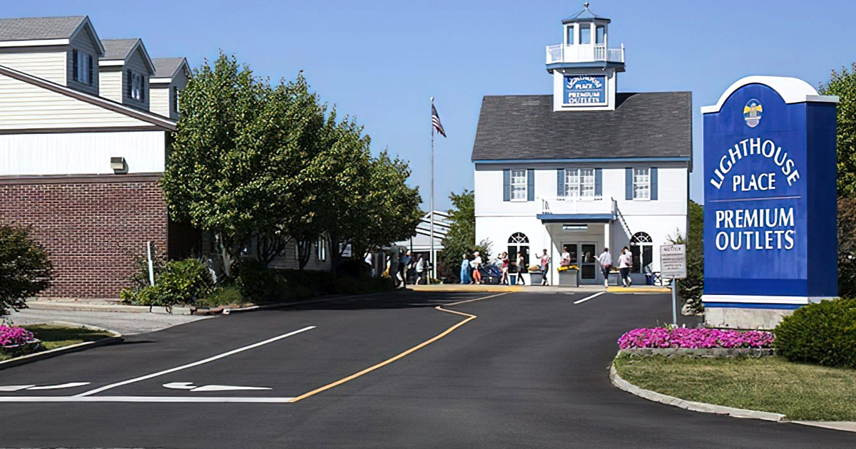 Comment on The Massive Outlet Mall In Indiana Where $60 Gets You More Than You’d Expect by Gale Flanagan