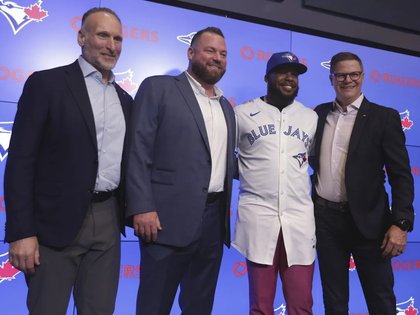 SIMMONS: How much credit should Shapiro and Atkins get for Blue Jays historic year?