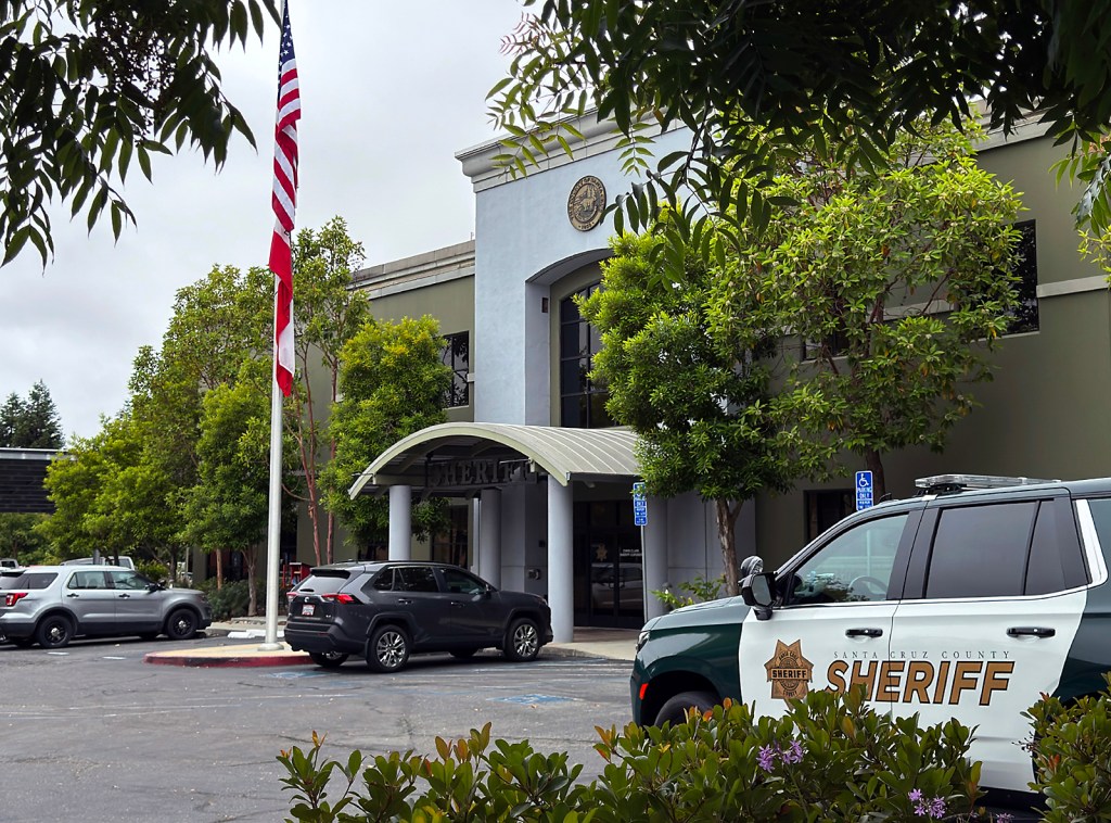 Authorities determine no ongoing threat after gun discovery at Aptos High School