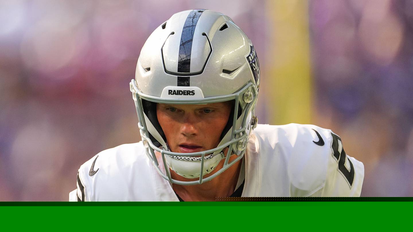 Raiders should keep the light on for an old friend if camp struggles continue