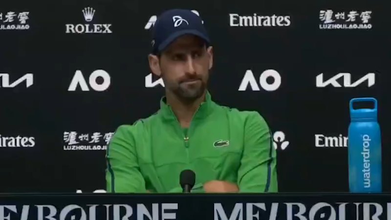 Djokovic hits back at 'disrespectful' question