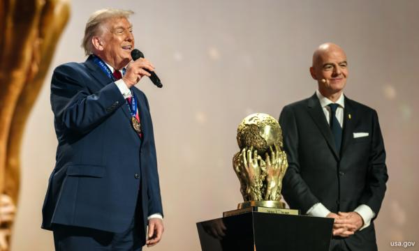 Trump tackles Fifa, warns against replacing 'fantastic' Infantino