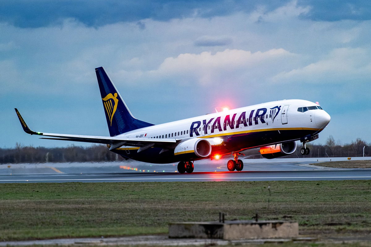 Travel chaos: Ryanair warns 600 flights could be axed next week
