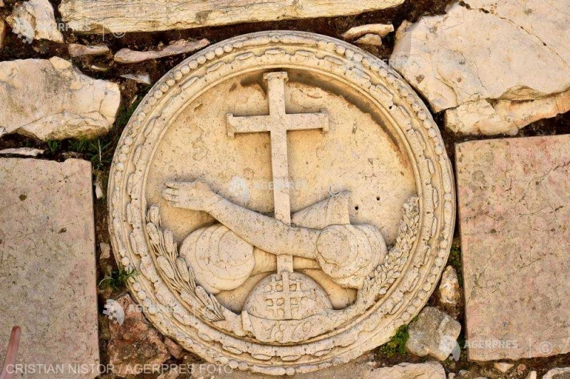Sărbătorile zilei din 4 octombrie 2025 - Sf. Preot Mărturisitor Dumitru Stăniloae;  Sf. Sfințit Mc. Ierotei, episcopul Atenei