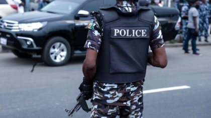 Woman sets herself ablaze, dies in family house
