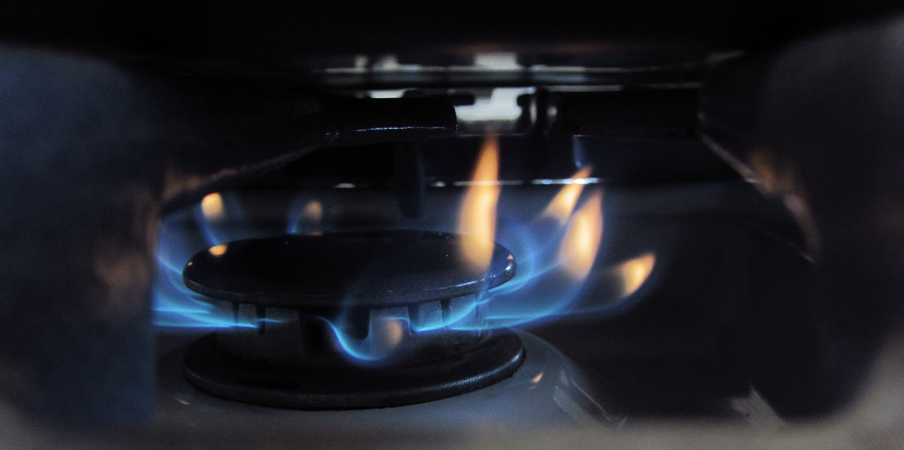 Government Info: January utility cost freeze grants 30 percent discount to Hungarian households