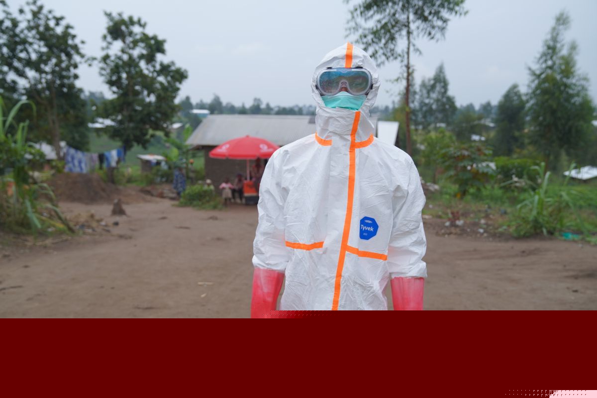 No Ebola cases found on quarantined river boat, Congo authorities say