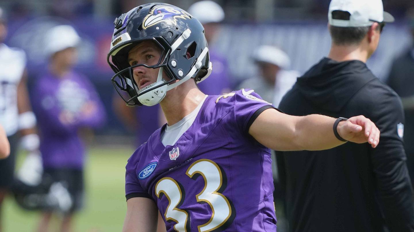 Ravens Are Happy With Progress of Tyler Loop Early in Training Camp